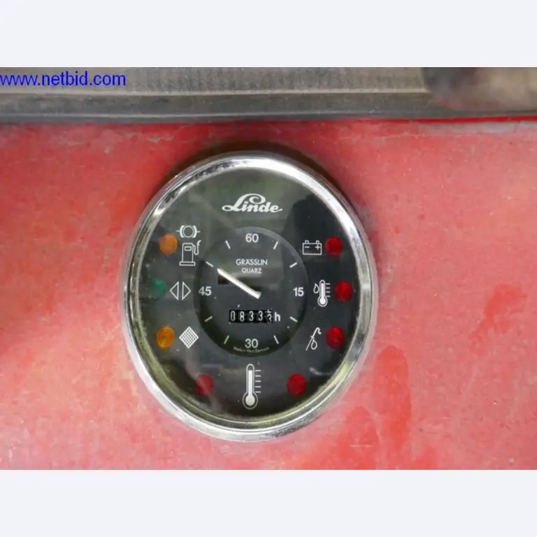 Operating and office equipment, inventories, assembly material and vehicles from the roofing sector-6