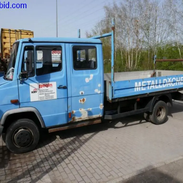 Truck Mercedes-Benz 614 D Doka