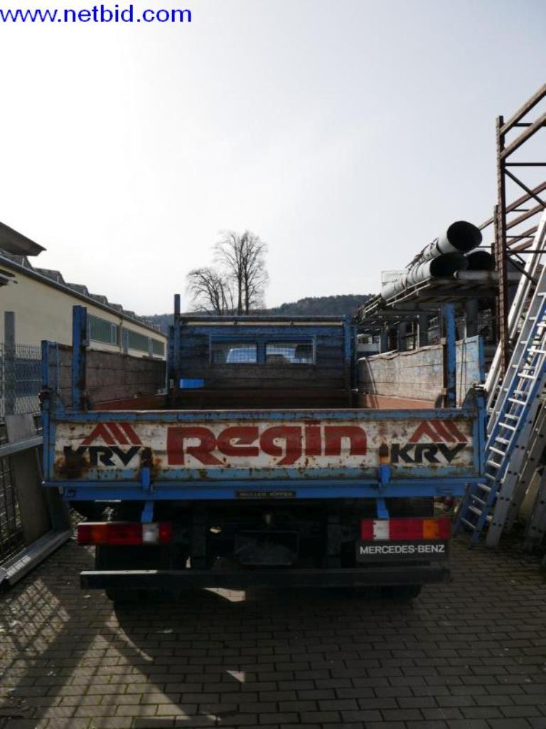 BGA, zapasy, materiały montażowe i pojazdy z działu pokryć dachowych-12