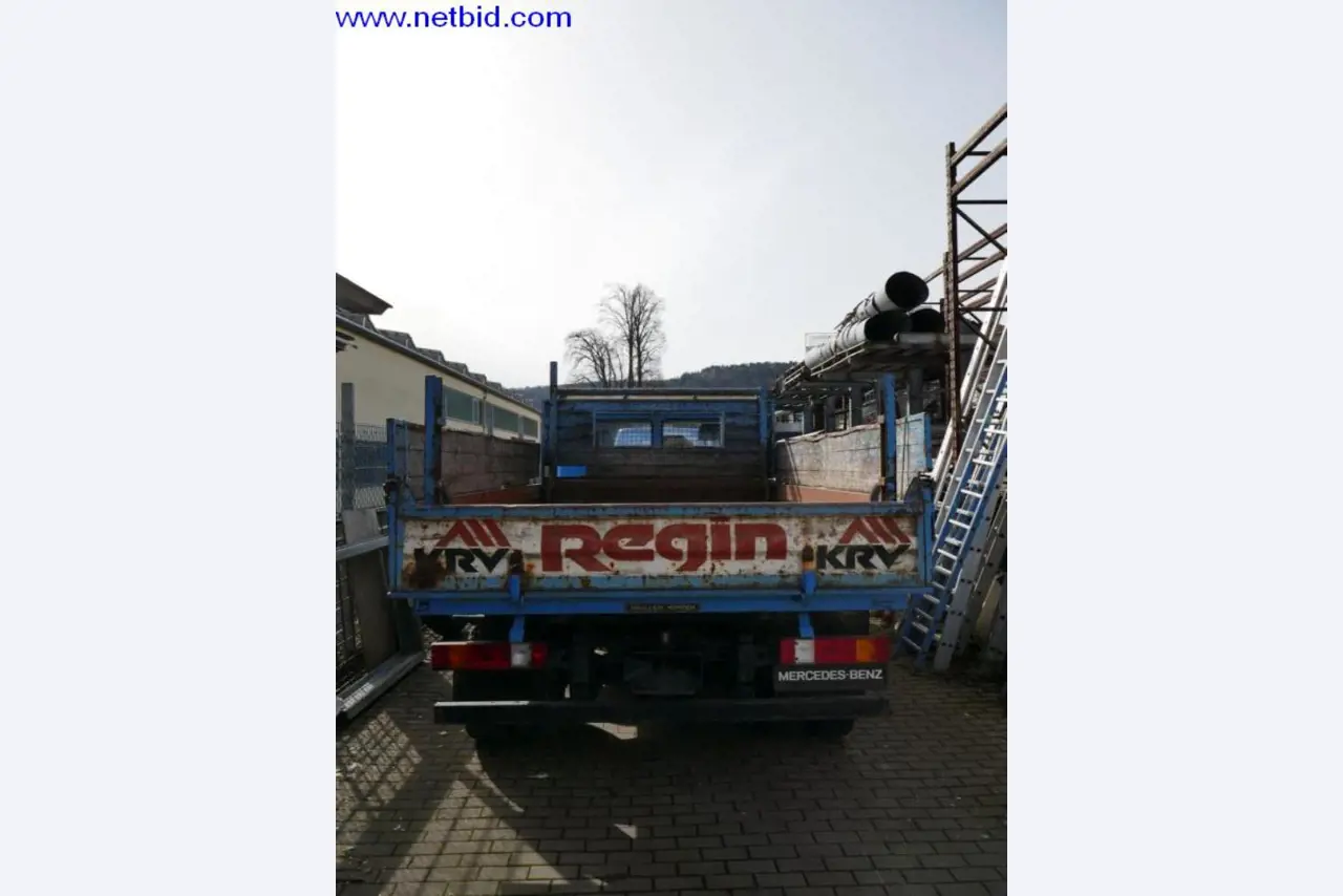 BGA, Warenvorräte, Montagematerial und Fahrzeuge aus dem Bereich Dachdeckerei-12