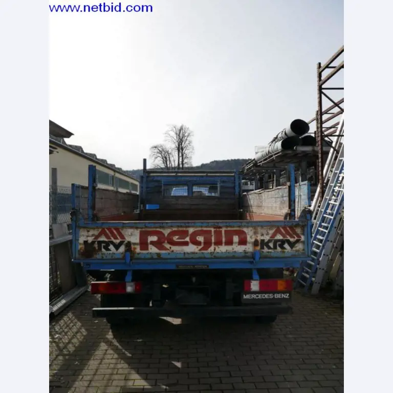 BGA, Warenvorräte, Montagematerial und Fahrzeuge aus dem Bereich Dachdeckerei-12