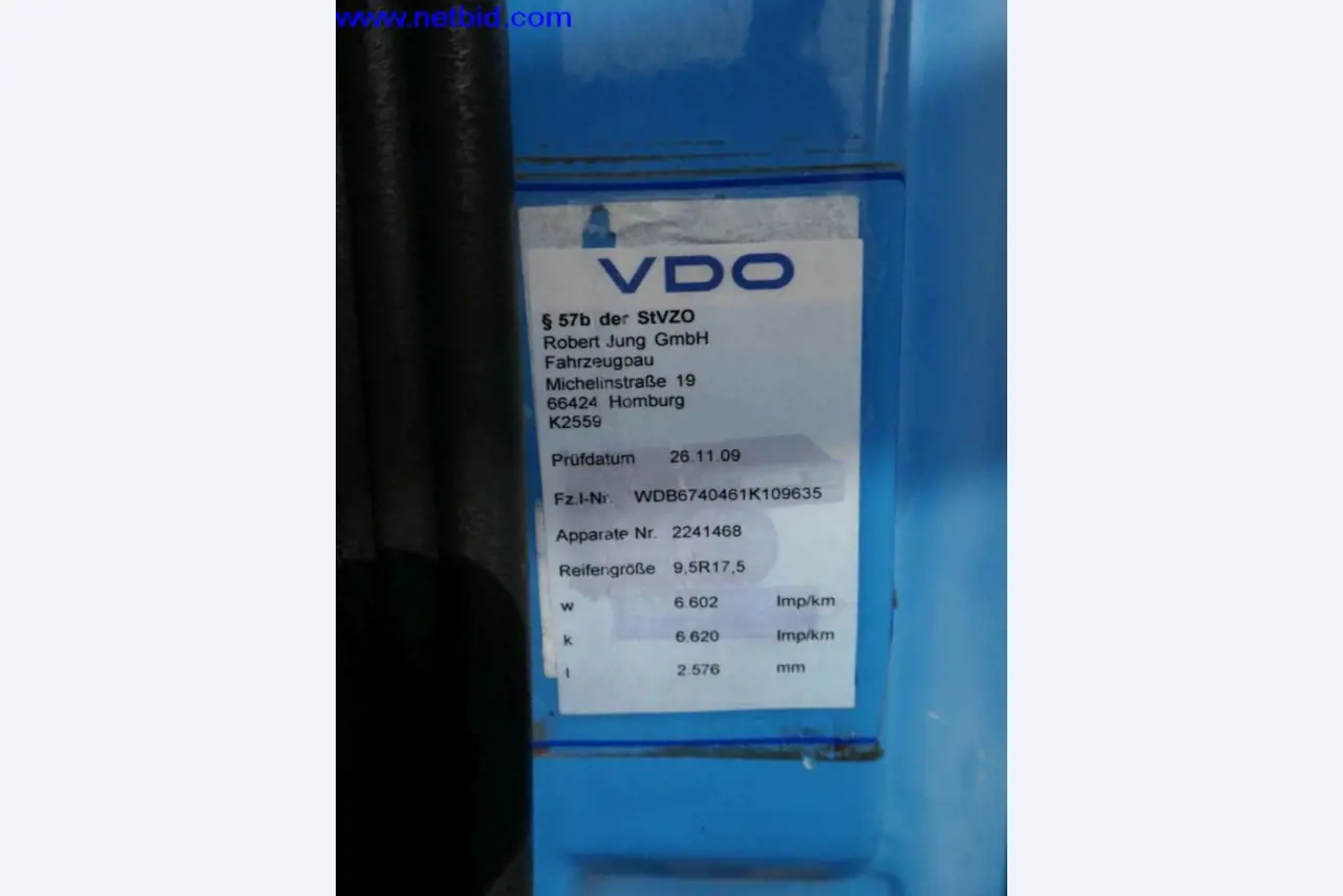 BGA, Warenvorräte, Montagematerial und Fahrzeuge aus dem Bereich Dachdeckerei-5