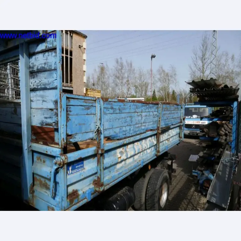 BGA, Warenvorräte, Montagematerial und Fahrzeuge aus dem Bereich Dachdeckerei-9