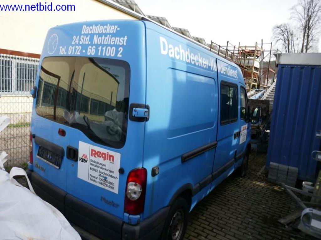 BGA, zapasy, materiały montażowe i pojazdy z działu pokryć dachowych-2