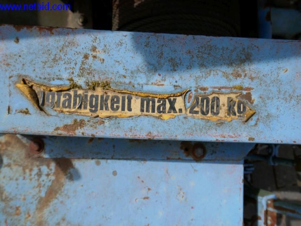 BGA, inventarios, materiales de montaje y vehículos de la división de techos-4