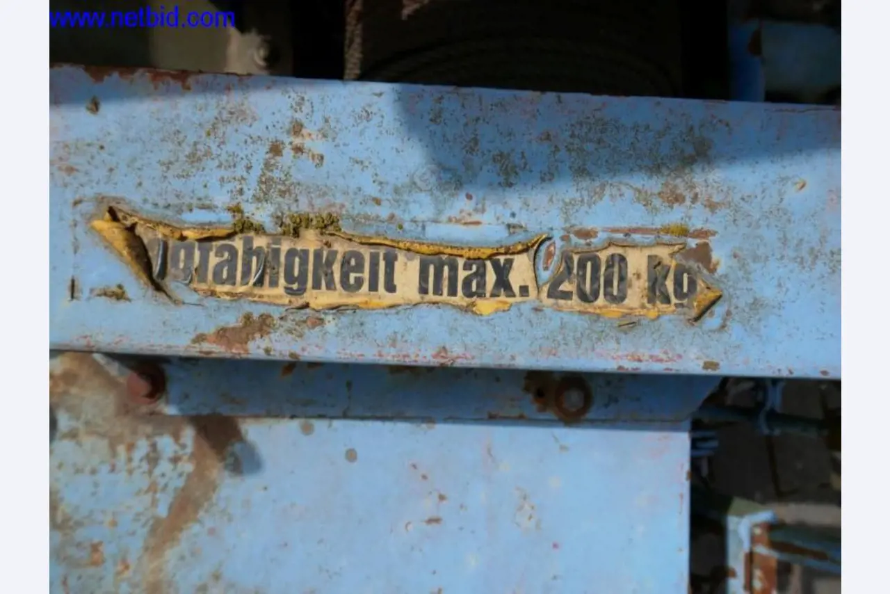 BGA, inventarios, materiales de montaje y vehículos de la división de techos-4