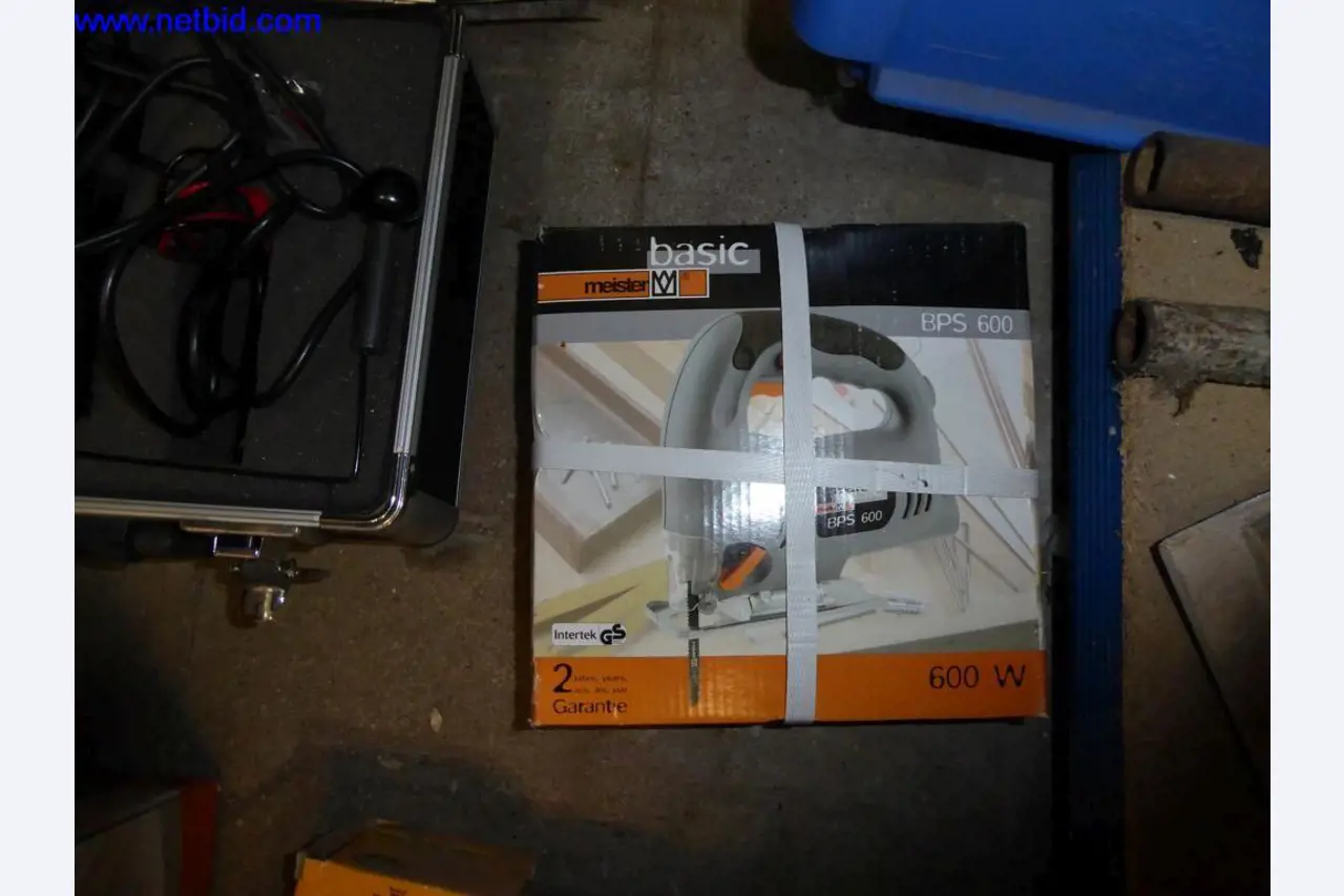 BGA, inventarios, materiales de montaje y vehículos de la división de techos-3