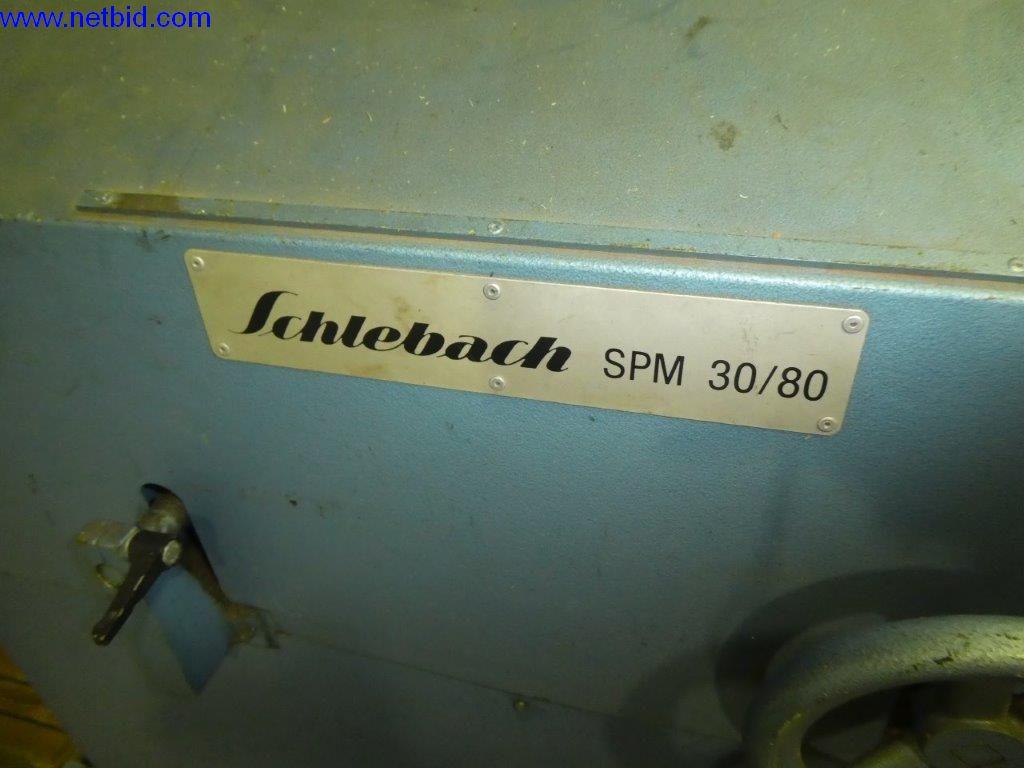 BGA, zapasy, materiały montażowe i pojazdy z działu pokryć dachowych-4