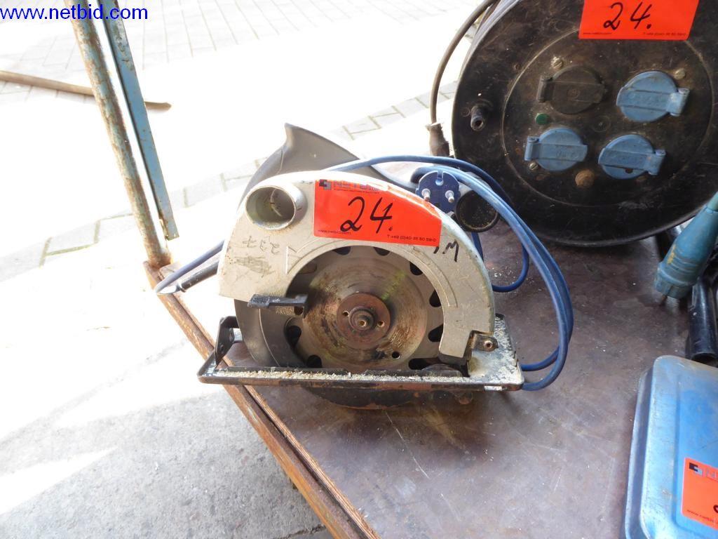 BGA, Warenvorräte, Montagematerial und Fahrzeuge aus dem Bereich Dachdeckerei-3