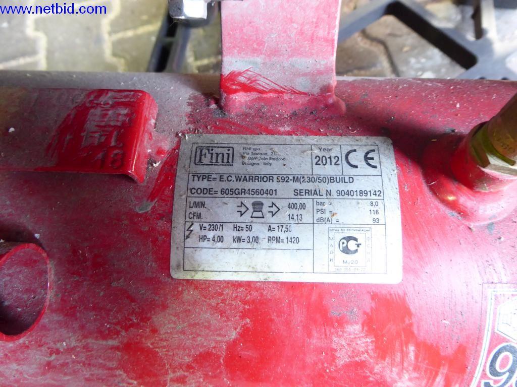 BGA, inventarios, materiales de montaje y vehículos de la división de techos-2