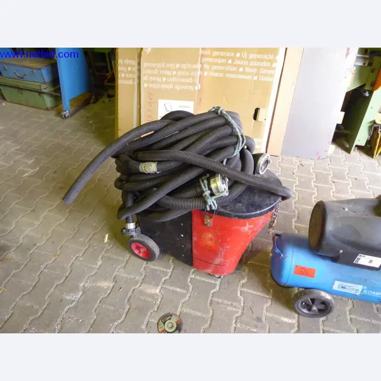 BGA, Warenvorräte, Montagematerial und Fahrzeuge aus dem Bereich Dachdeckerei-6