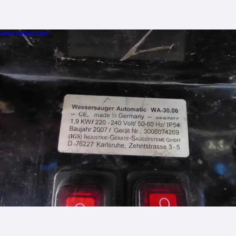 BGA, Warenvorräte, Montagematerial und Fahrzeuge aus dem Bereich Dachdeckerei-7