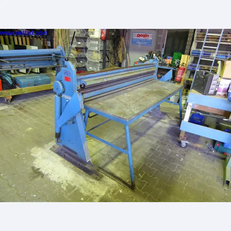 Operating and office equipment, inventories, assembly material and vehicles from the roofing sector-2