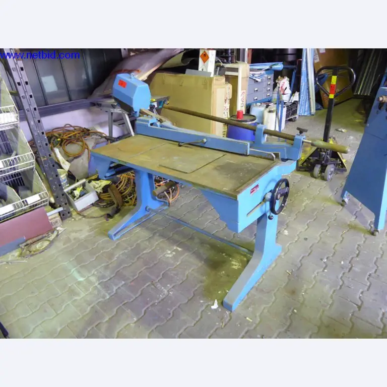 BGA, Warenvorräte, Montagematerial und Fahrzeuge aus dem Bereich Dachdeckerei-1