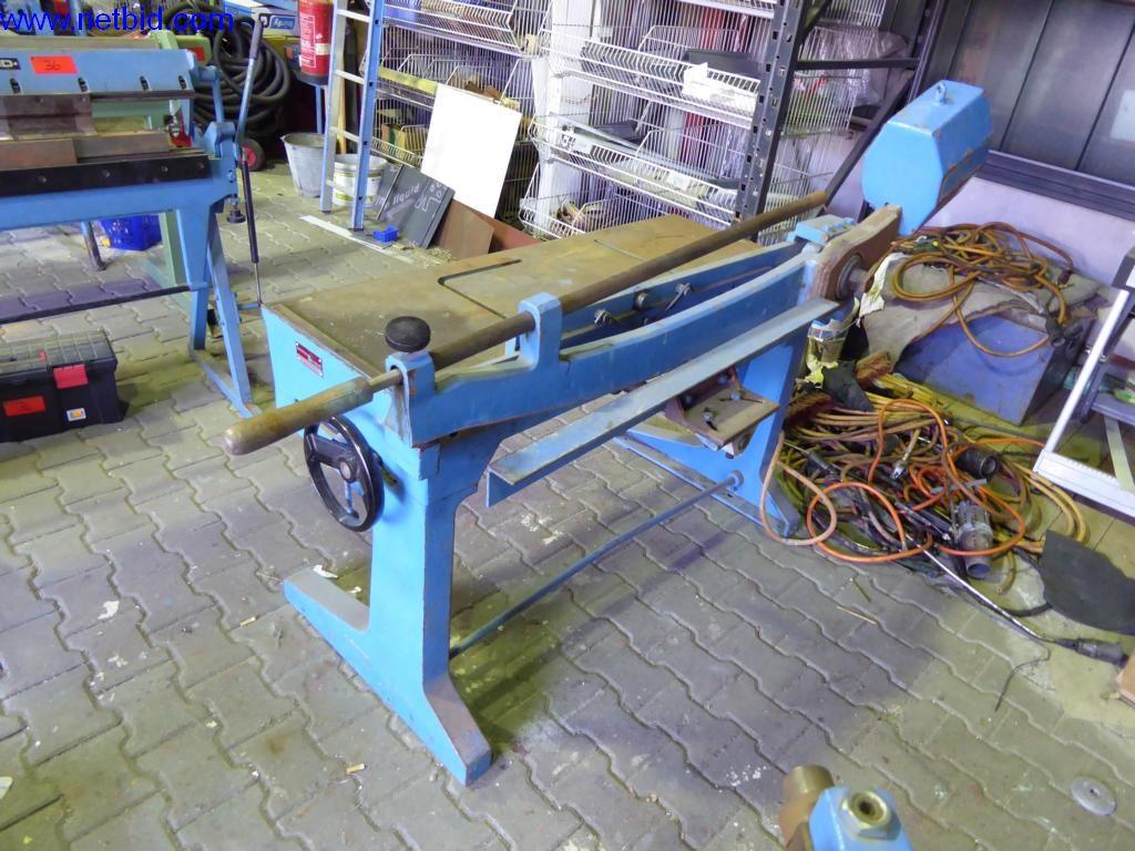 BGA, Warenvorräte, Montagematerial und Fahrzeuge aus dem Bereich Dachdeckerei-2