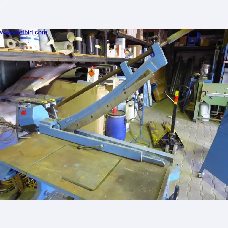 BGA, Warenvorräte, Montagematerial und Fahrzeuge aus dem Bereich Dachdeckerei-3