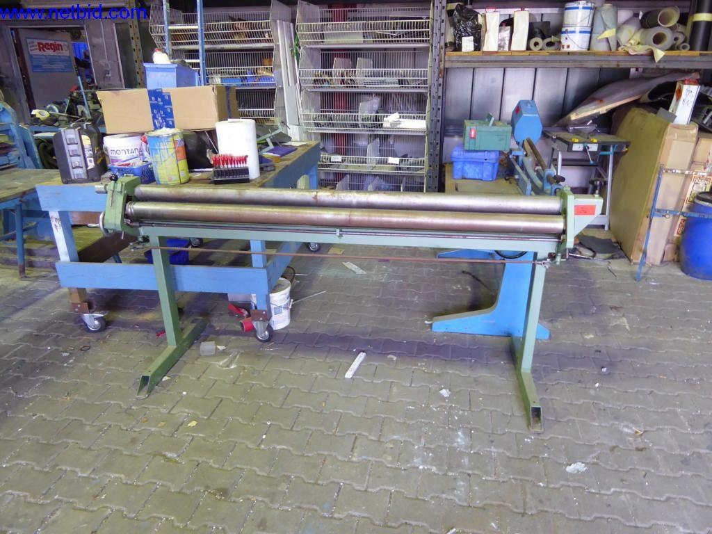 BGA, Warenvorräte, Montagematerial und Fahrzeuge aus dem Bereich Dachdeckerei-1