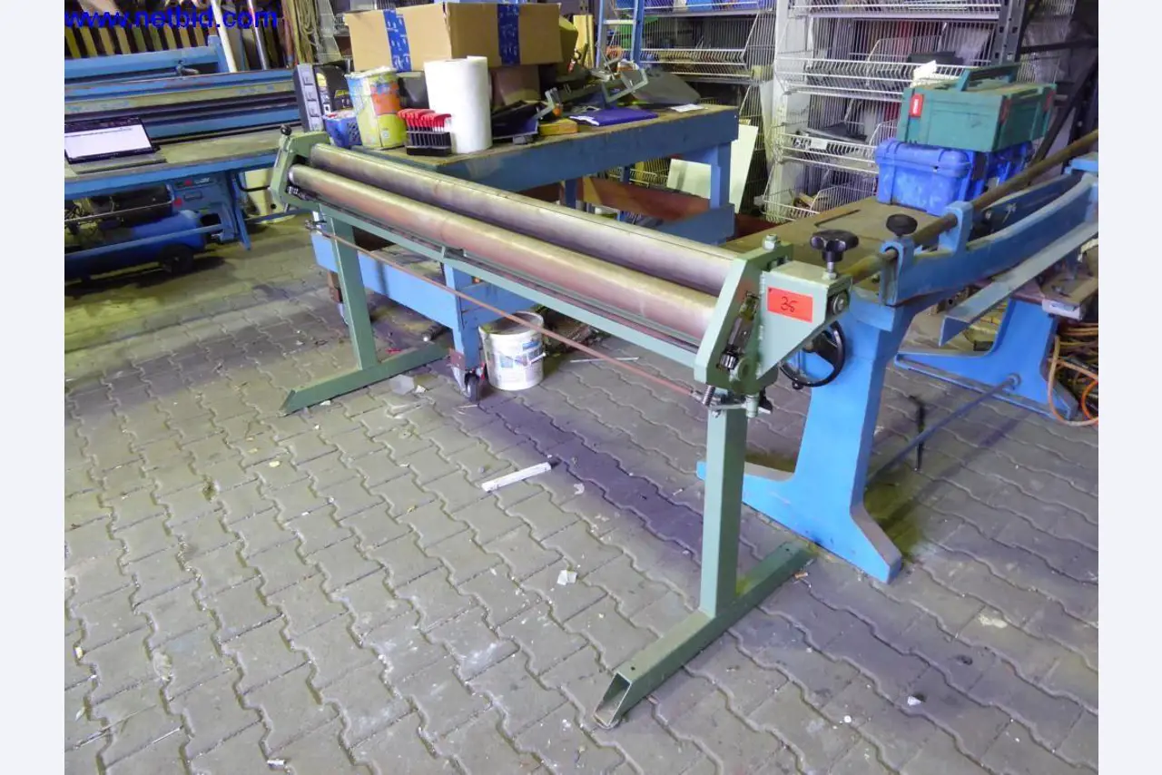 BGA, Warenvorräte, Montagematerial und Fahrzeuge aus dem Bereich Dachdeckerei-2