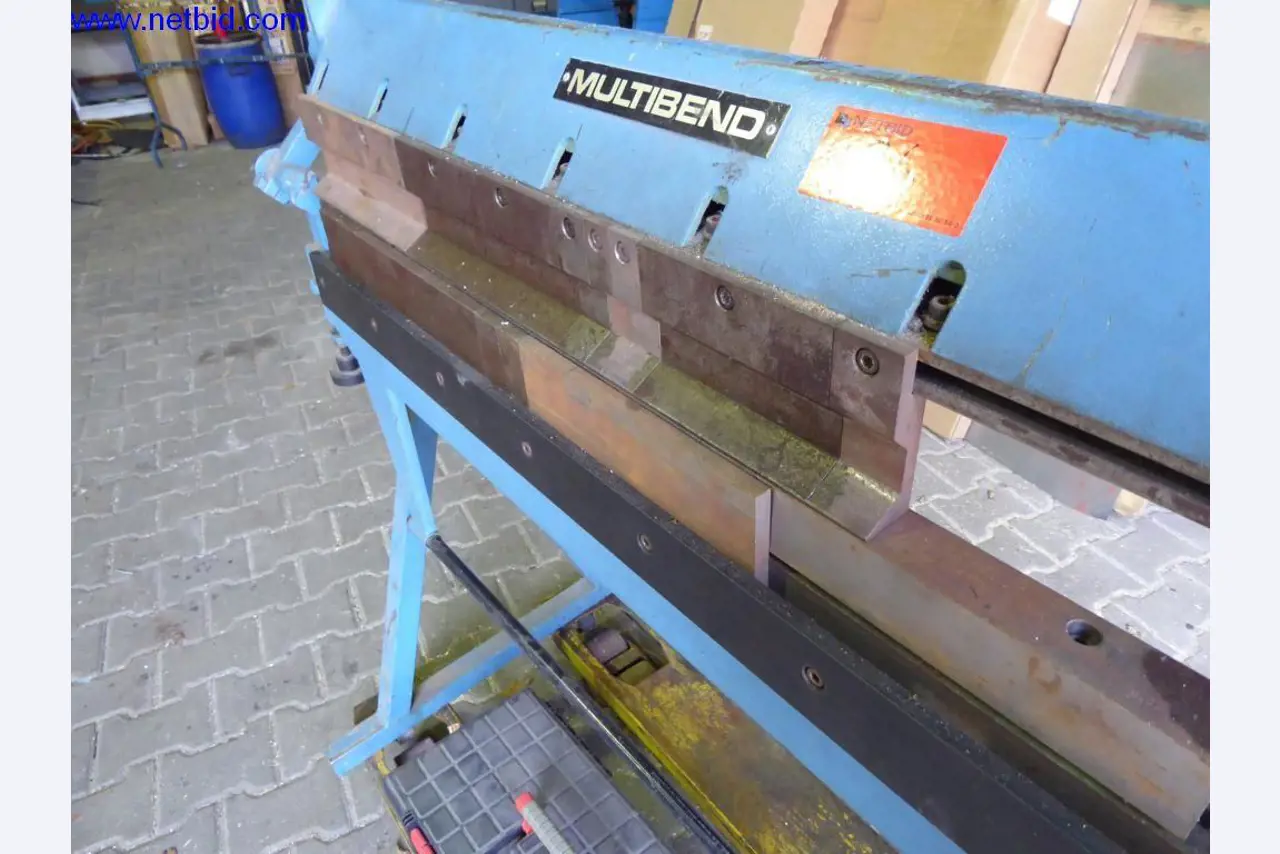 Operating and office equipment, inventories, assembly material and vehicles from the roofing sector-2