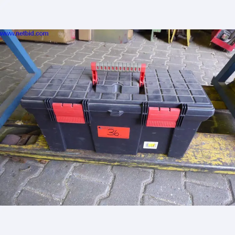 Operating and office equipment, inventories, assembly material and vehicles from the roofing sector-4