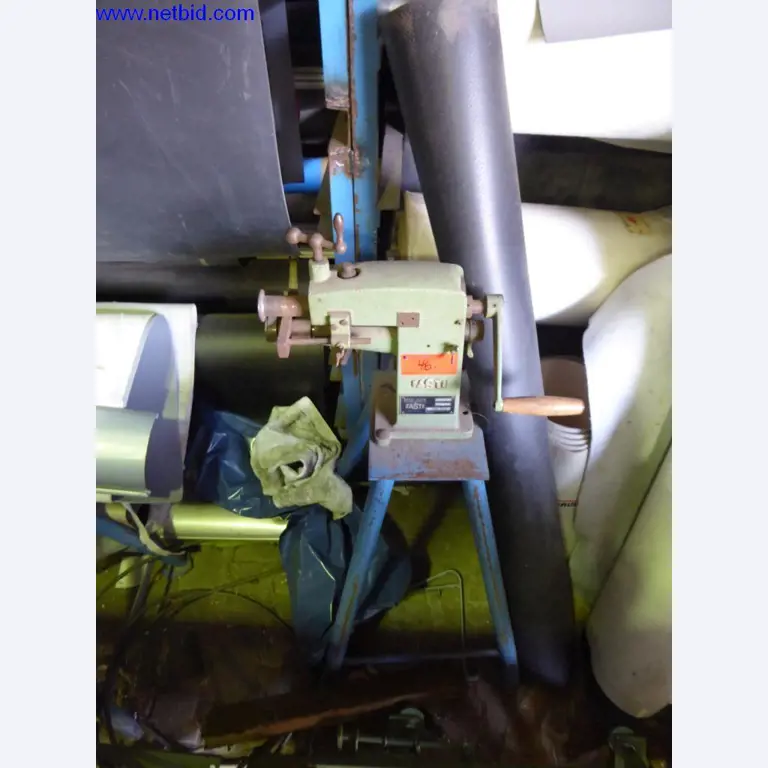 BGA, Warenvorräte, Montagematerial und Fahrzeuge aus dem Bereich Dachdeckerei-1