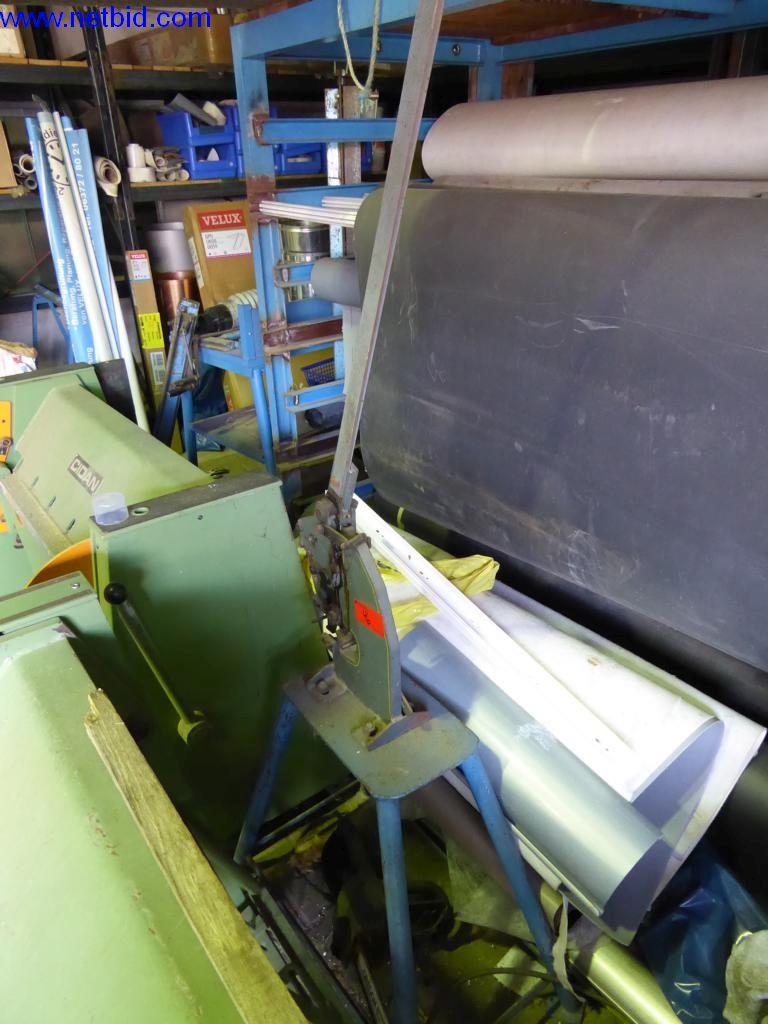 BGA, zapasy, materiały montażowe i pojazdy z działu pokryć dachowych-3