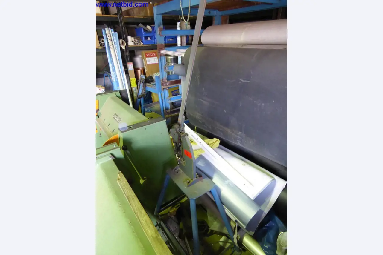 BGA, Warenvorräte, Montagematerial und Fahrzeuge aus dem Bereich Dachdeckerei-3