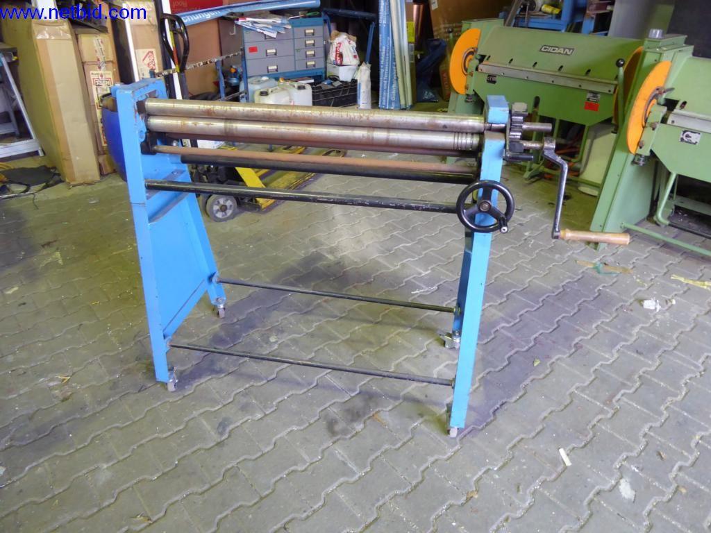 BGA, Warenvorräte, Montagematerial und Fahrzeuge aus dem Bereich Dachdeckerei-1