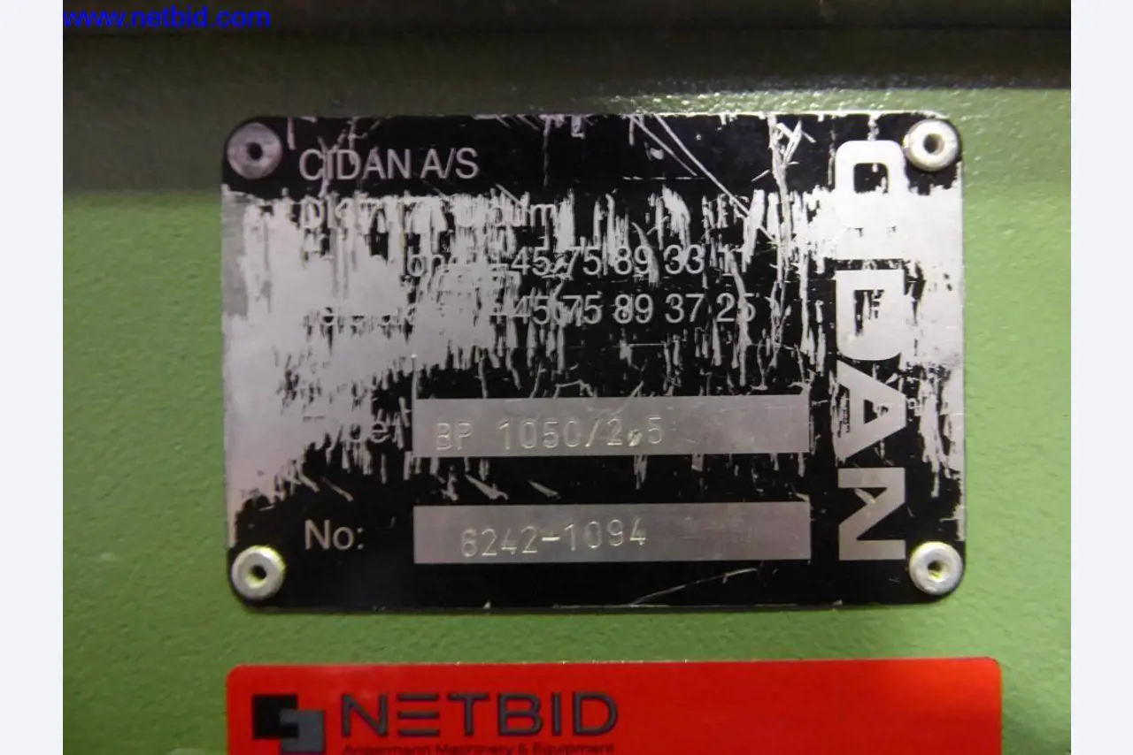 BGA, Warenvorräte, Montagematerial und Fahrzeuge aus dem Bereich Dachdeckerei-2