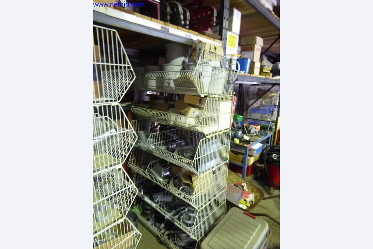 BGA, inventarios, materiales de montaje y vehículos de la división de techos-6