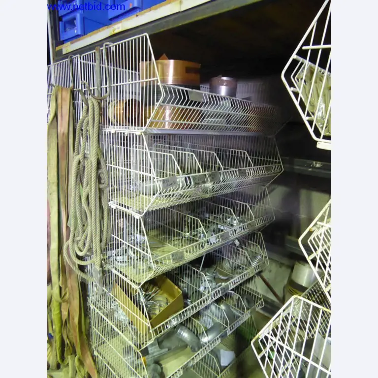 BGA, inventarios, materiales de montaje y vehículos de la división de techos-8