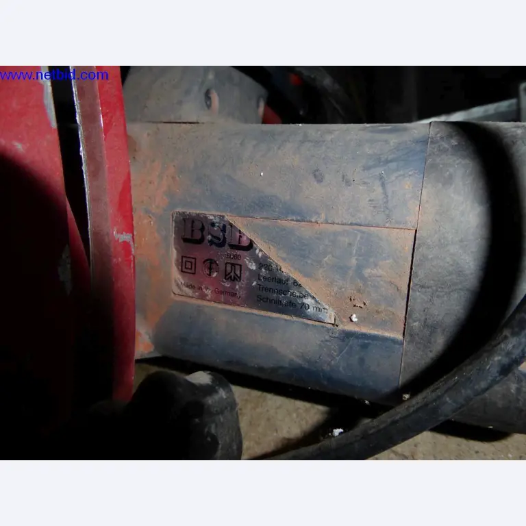 BGA, inventarios, materiales de montaje y vehículos de la división de techos-1