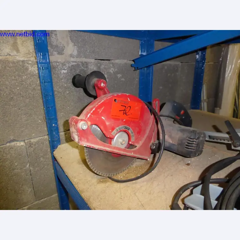 BGA, inventarios, materiales de montaje y vehículos de la división de techos-2