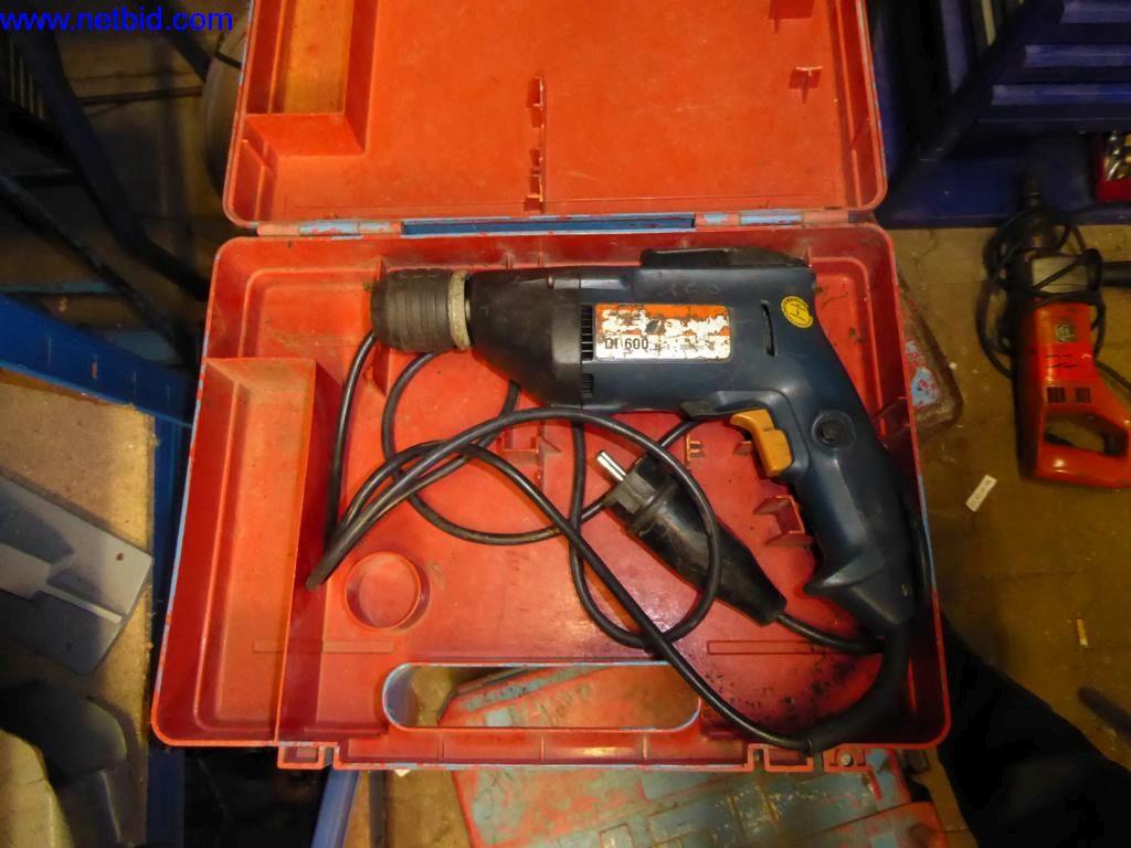 BGA, Warenvorräte, Montagematerial und Fahrzeuge aus dem Bereich Dachdeckerei-7