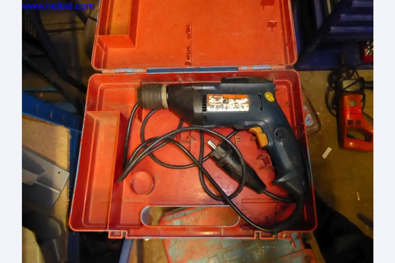 BGA, Warenvorräte, Montagematerial und Fahrzeuge aus dem Bereich Dachdeckerei-7