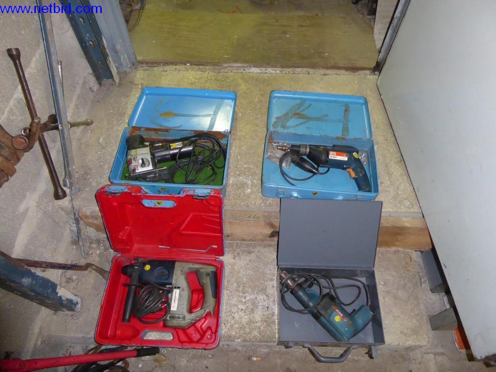 BGA, inventarios, materiales de montaje y vehículos de la división de techos-1