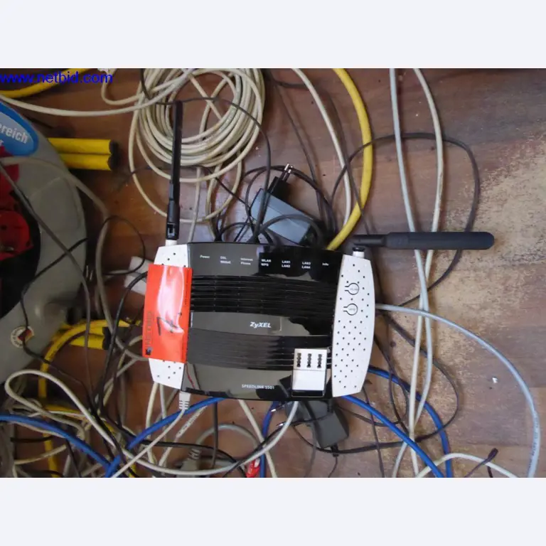 BGA, Warenvorräte, Montagematerial und Fahrzeuge aus dem Bereich Dachdeckerei-3