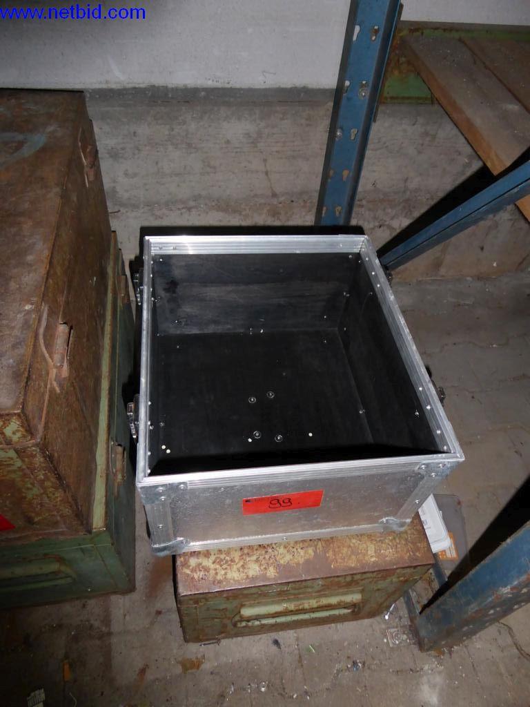 BGA, inventarios, materiales de montaje y vehículos de la división de techos-2