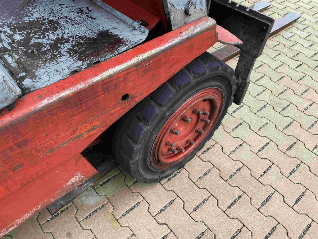 Various mechanical equipment-10