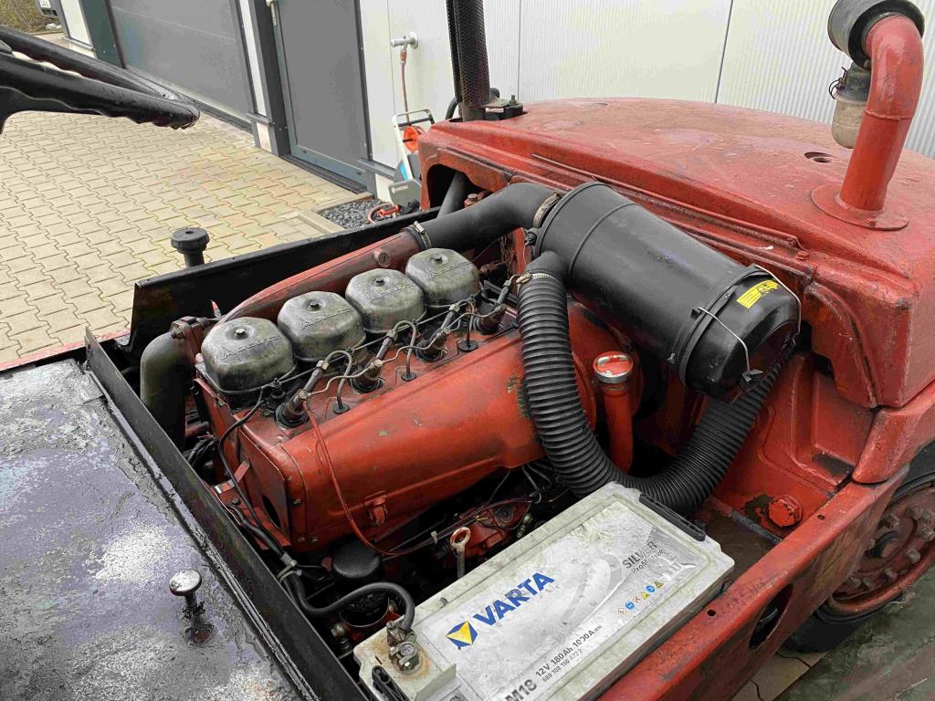 Various mechanical equipment-6