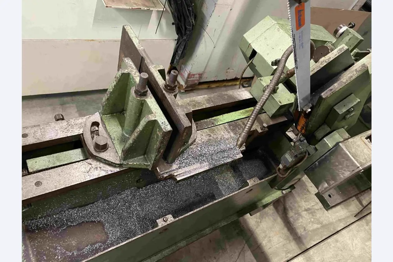 Maschinelle Einrichtung-8