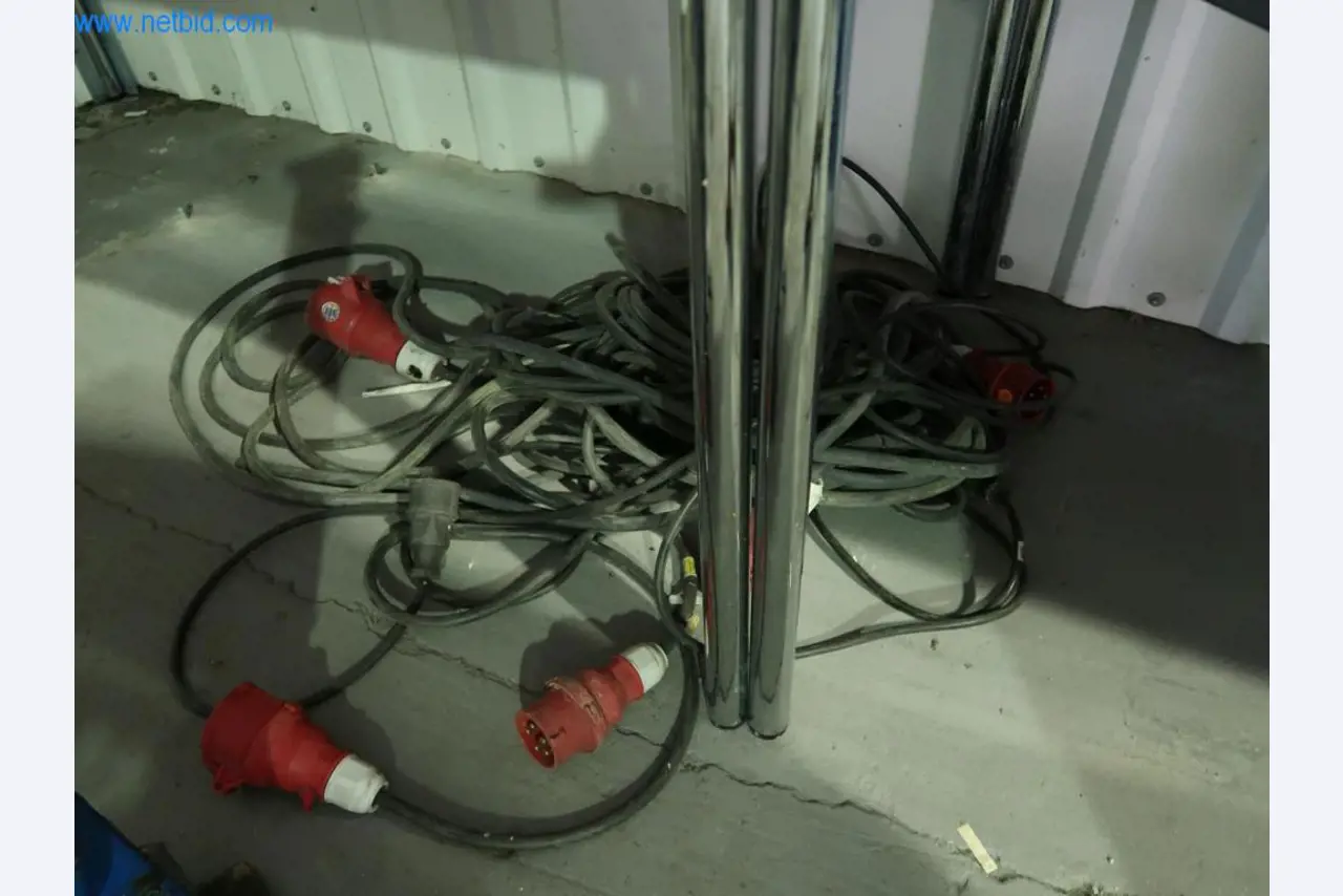 Maszyny do obróbki metalu i wyposażenie warsztatów-11