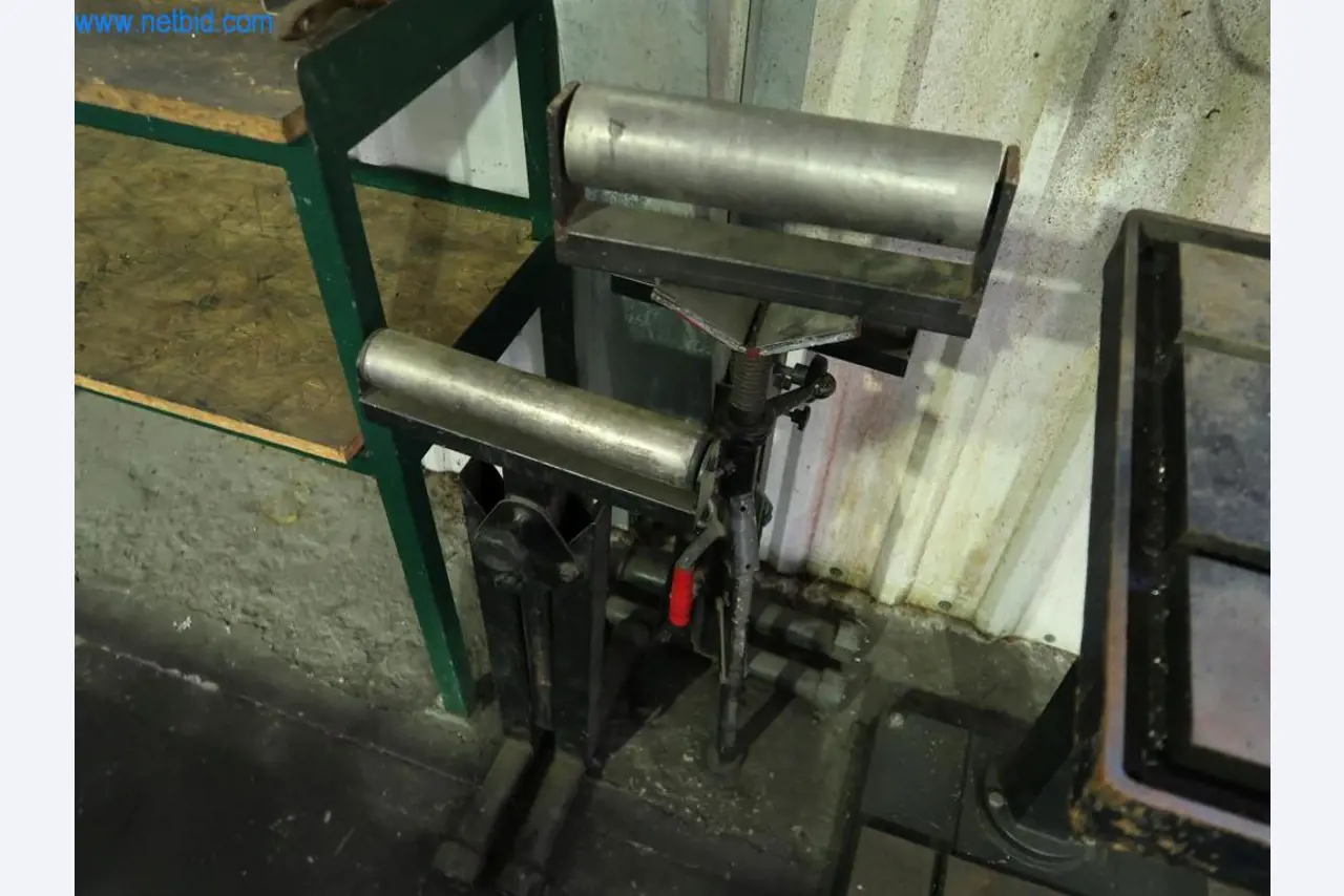 Maszyny do obróbki metalu i wyposażenie warsztatów-16