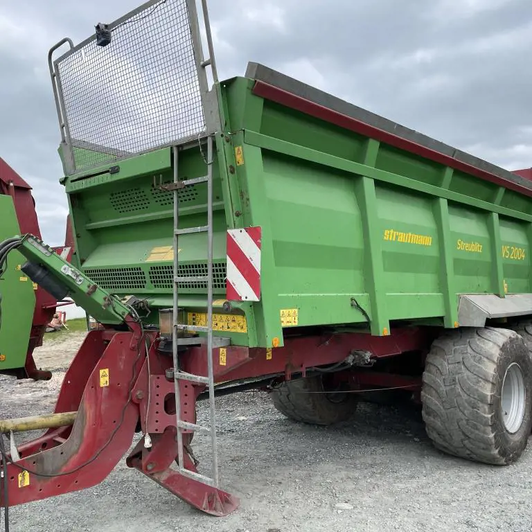 2-axle stall dark spreader wagon Strautmann VS 2004