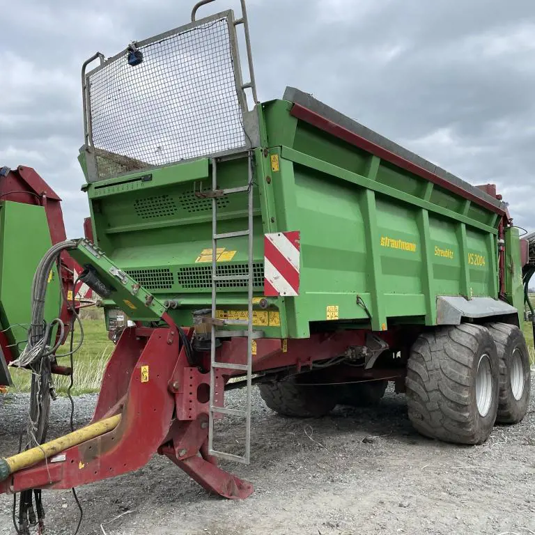 2-axle stall dark spreader wagon Strautmann VS 2004