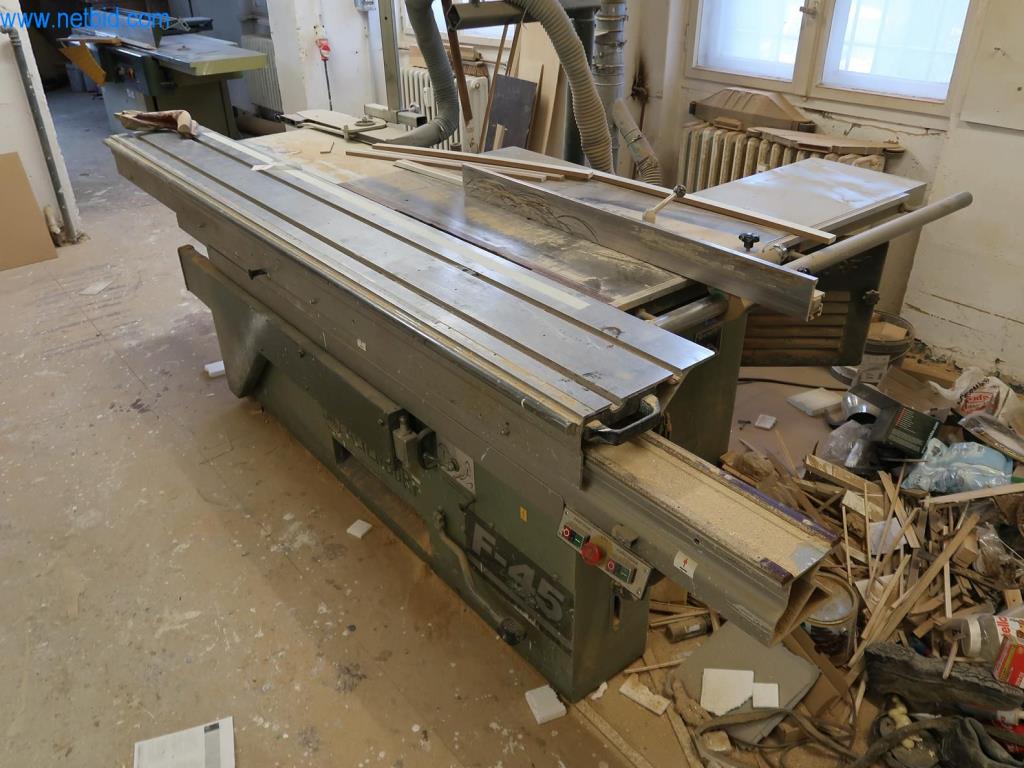 Maschinen einer Tischlerei-4