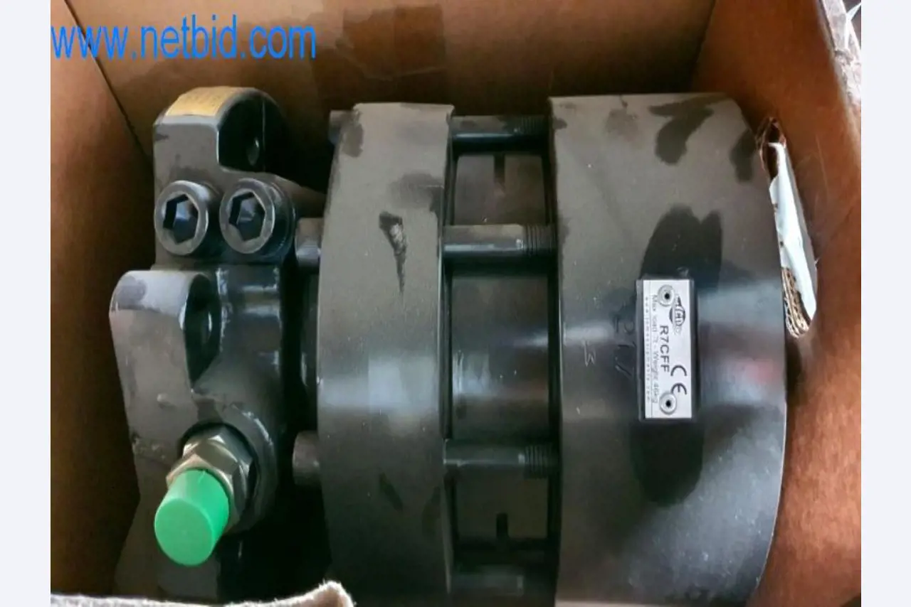 Aanbouwdelen voor bouwmachines-1