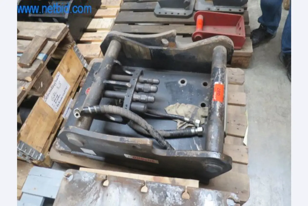 Implementos para maquinaria de construcción-3