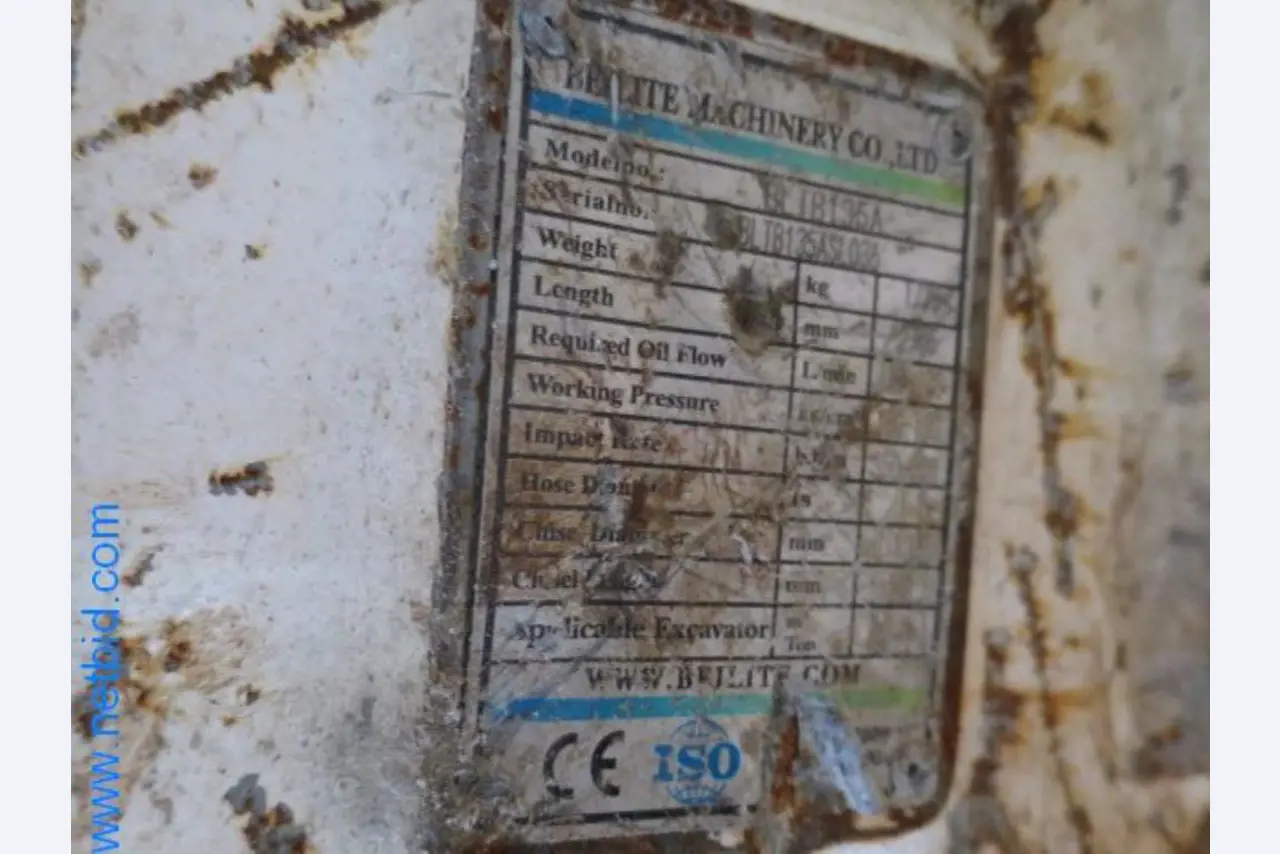 Implementos para maquinaria de construcción-4