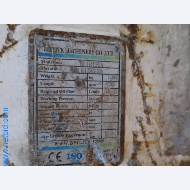 Implementos para maquinaria de construcción-5